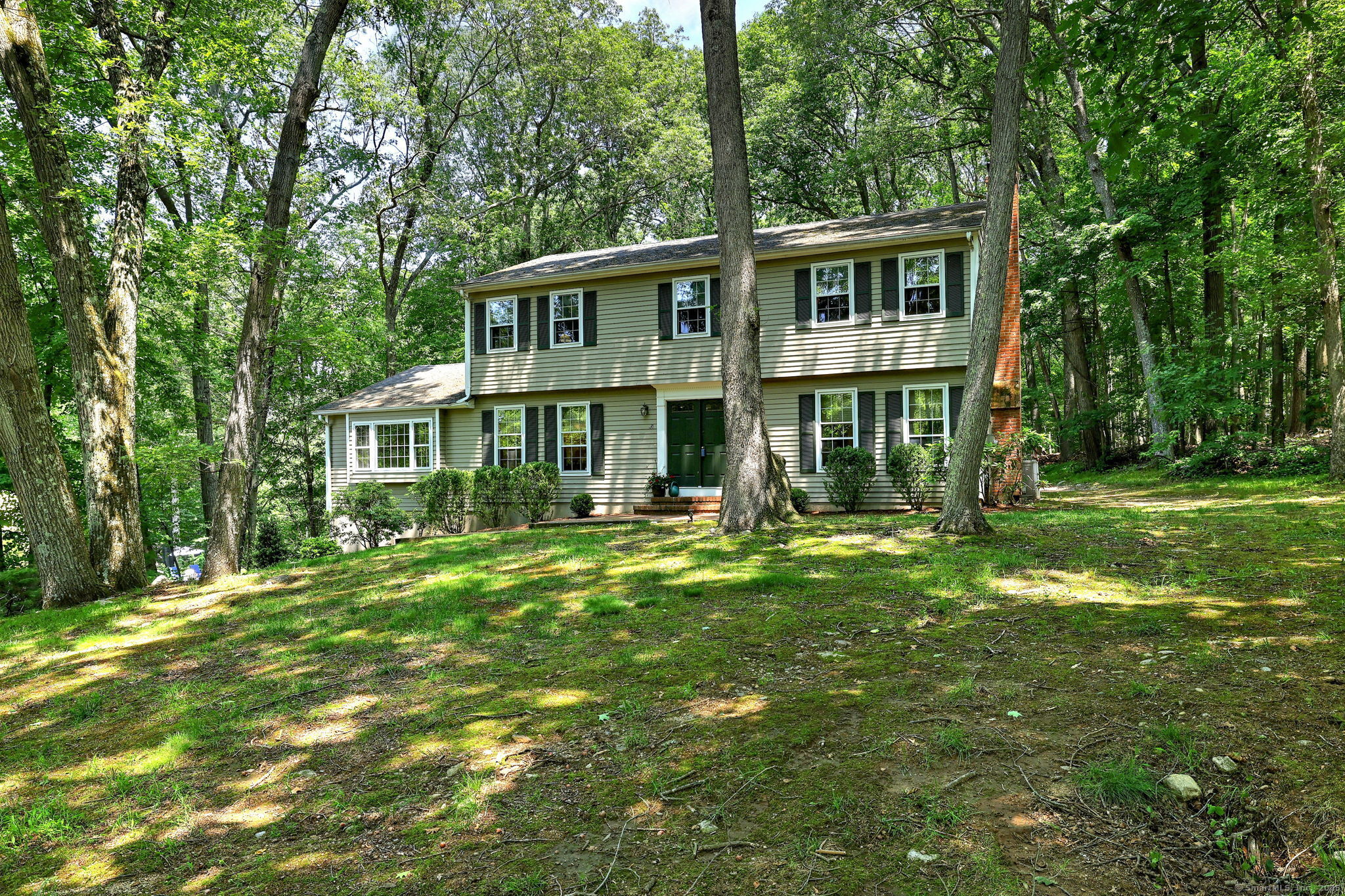 Property for Sale at Country Ridge Road, Monroe, Connecticut - Bedrooms: 4 
Bathrooms: 3 
Rooms: 8  - $689,900