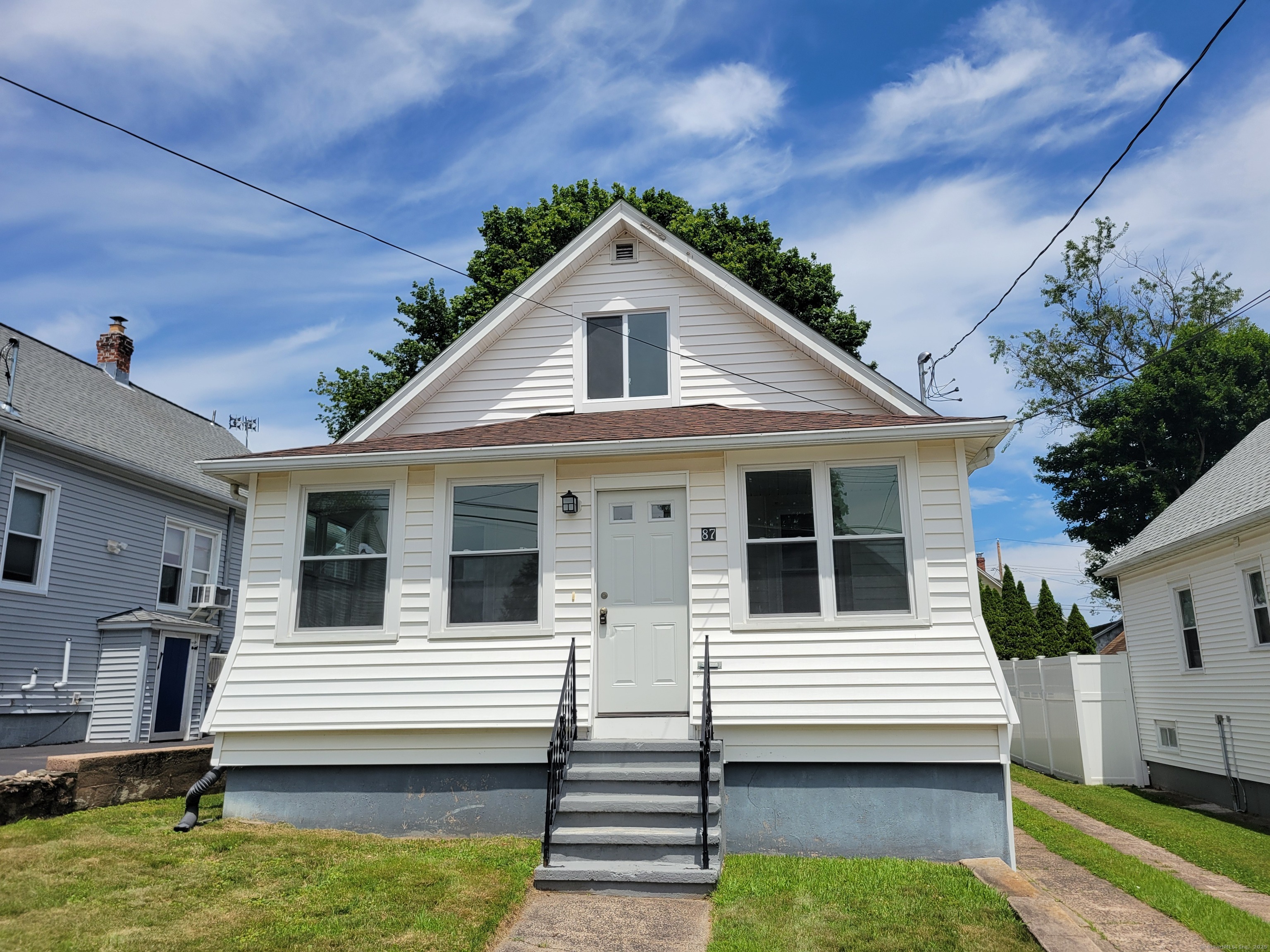 87 Fairview Avenue