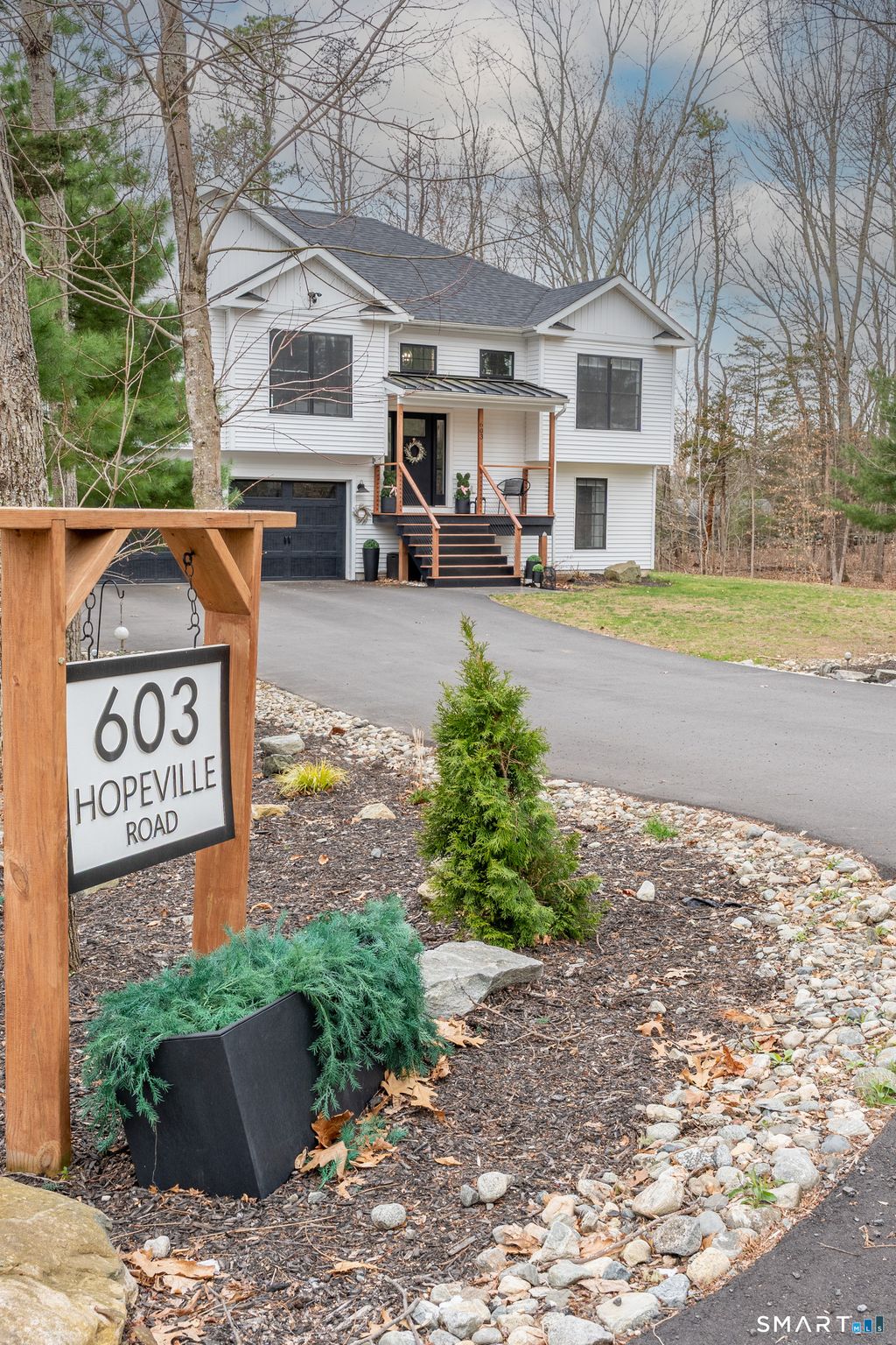 Photo of 603 Hopeville Road, Griswold, CT 06351 (MLS # 24166139)