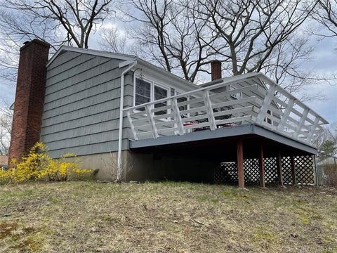 A home in Ledyard