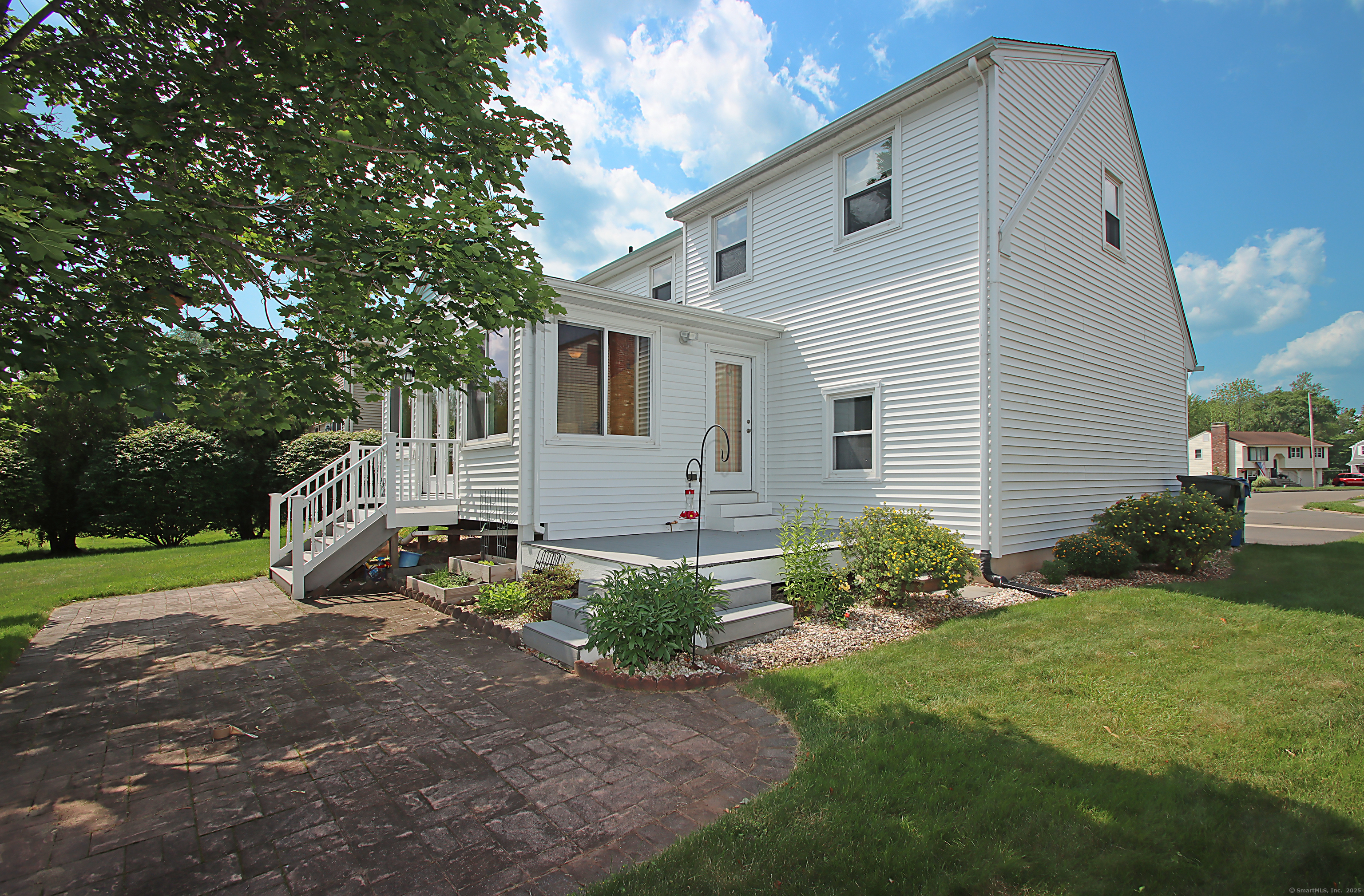 30 Winding Meadow Drive