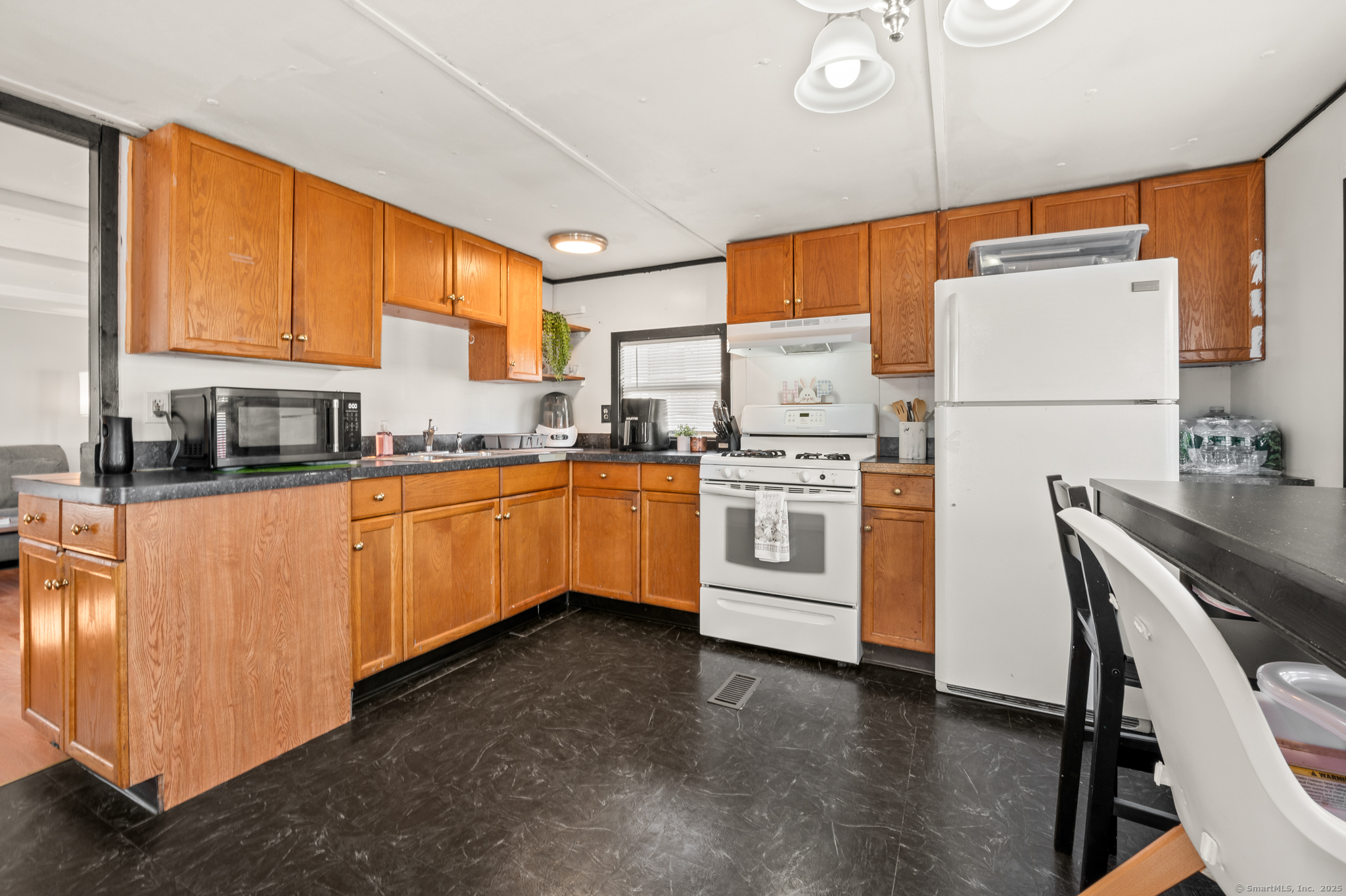 230 Main Street #31, Wallingford, Connecticut image 6