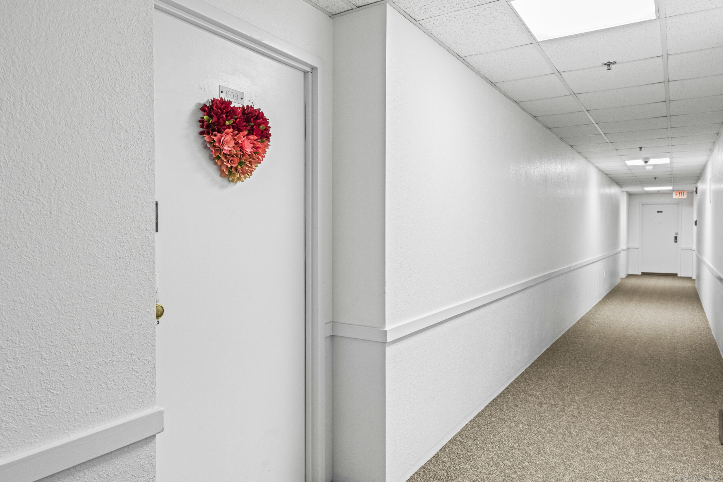 111 Dekoven Drive #APT 909, Middletown, Connecticut image 4