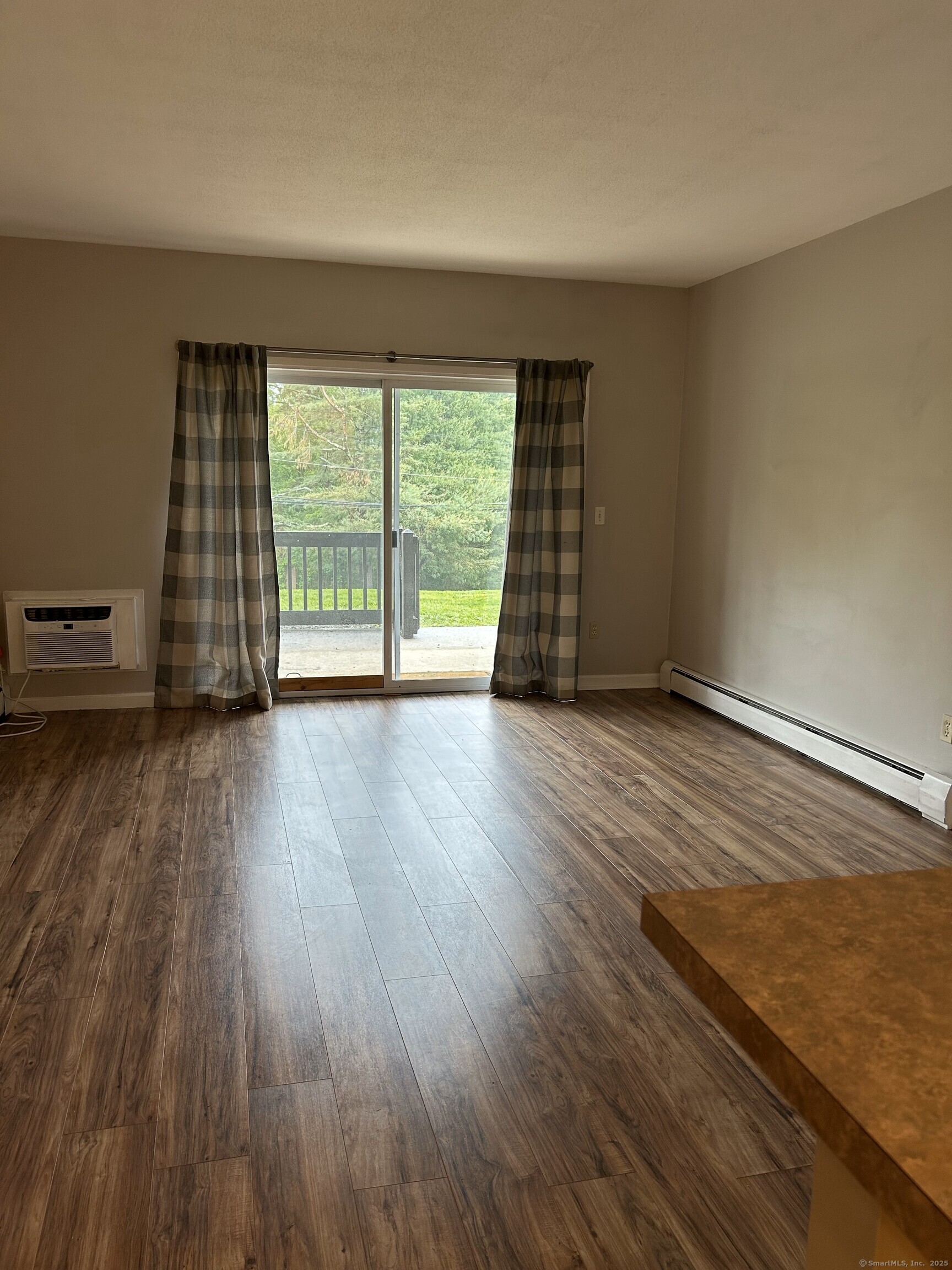 114 Balance Rock Road APT 1