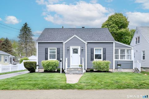 Photo of 58 Newton Street, Stratford, CT 06614 (MLS # 24171639)