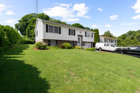 63 Johl Drive Groton CT 06340