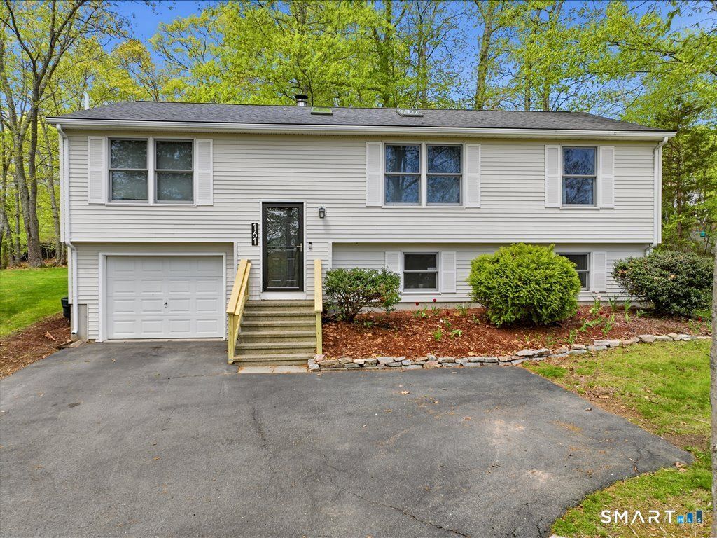 Photo of 161 Deerfield Ridge Drive, Groton, CT 06355 (MLS # 24174582)