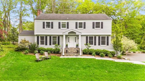 Photo of 94 Glen Drive, New Canaan, CT 06840 (MLS # 24153070)