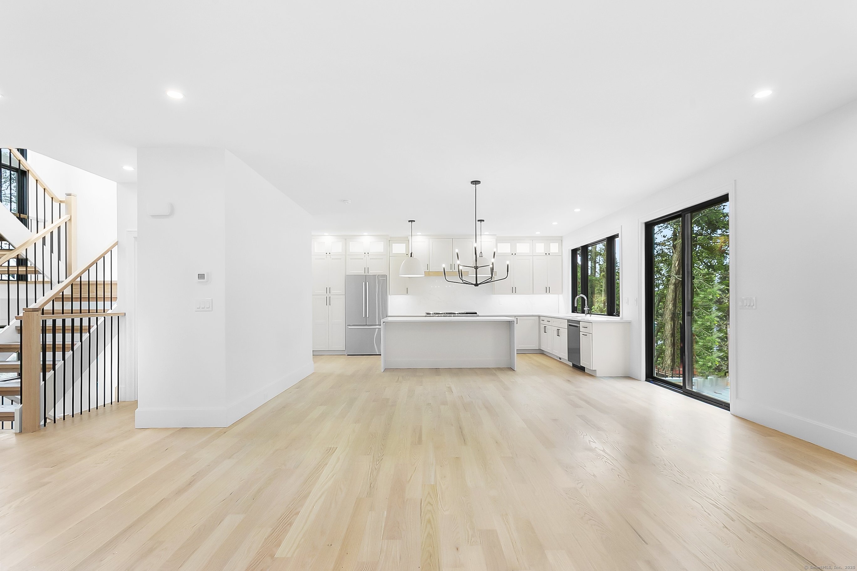 170 Oronoque Lane 85