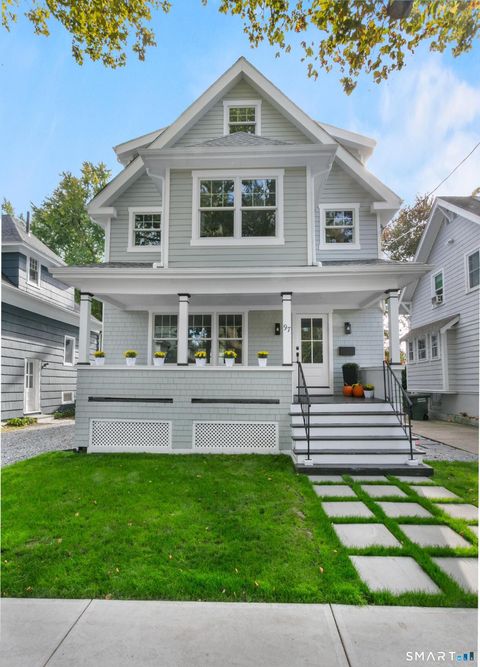 Photo of 97 Fayerweather Terrace, Bridgeport, CT 06605 (MLS # 24148858)