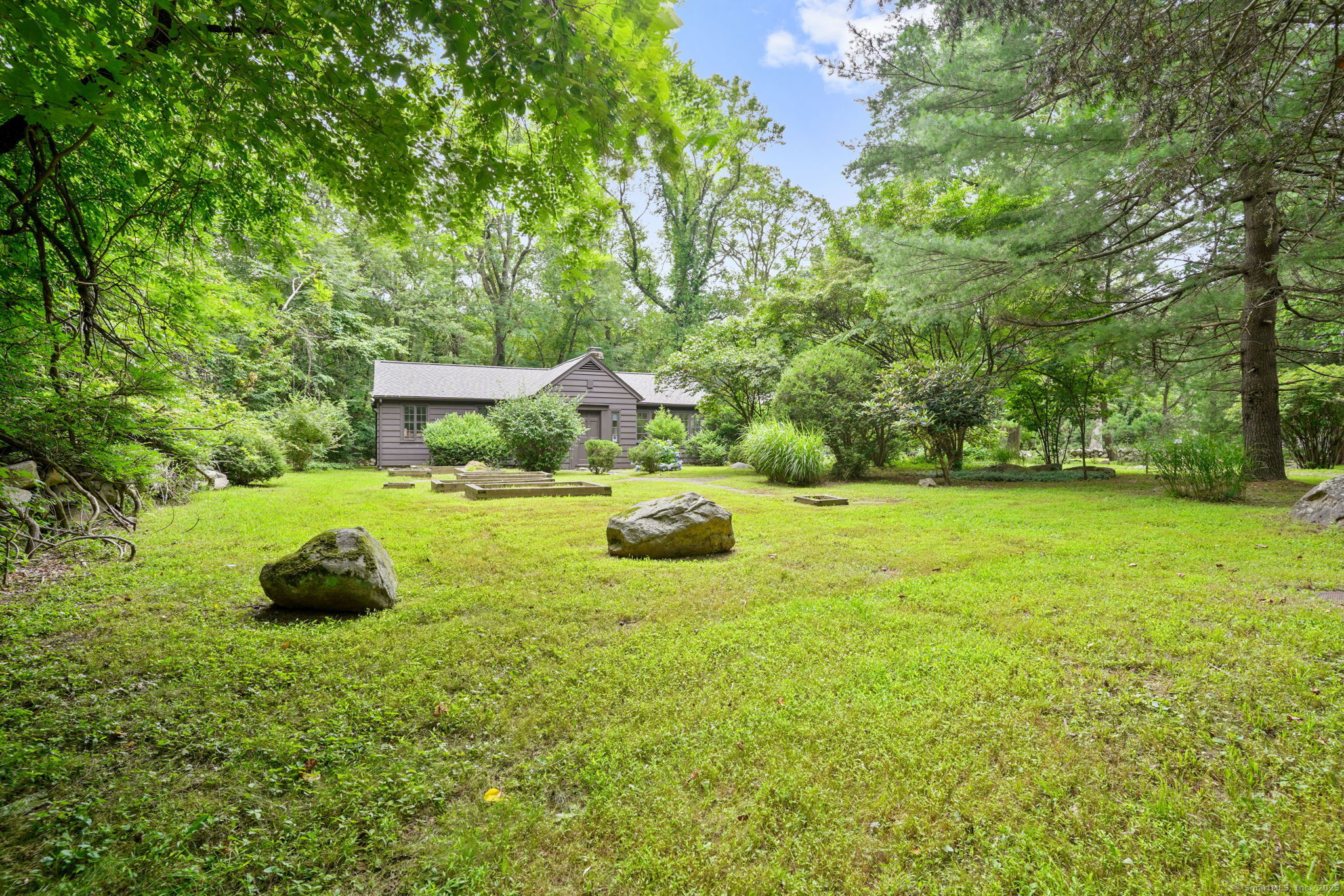 25 Vista Road