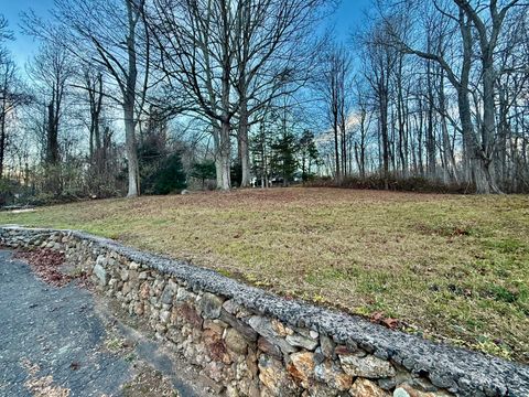 Tiny photo for 226 W High Street, East Hampton, CT 06424 (MLS # 24142757)