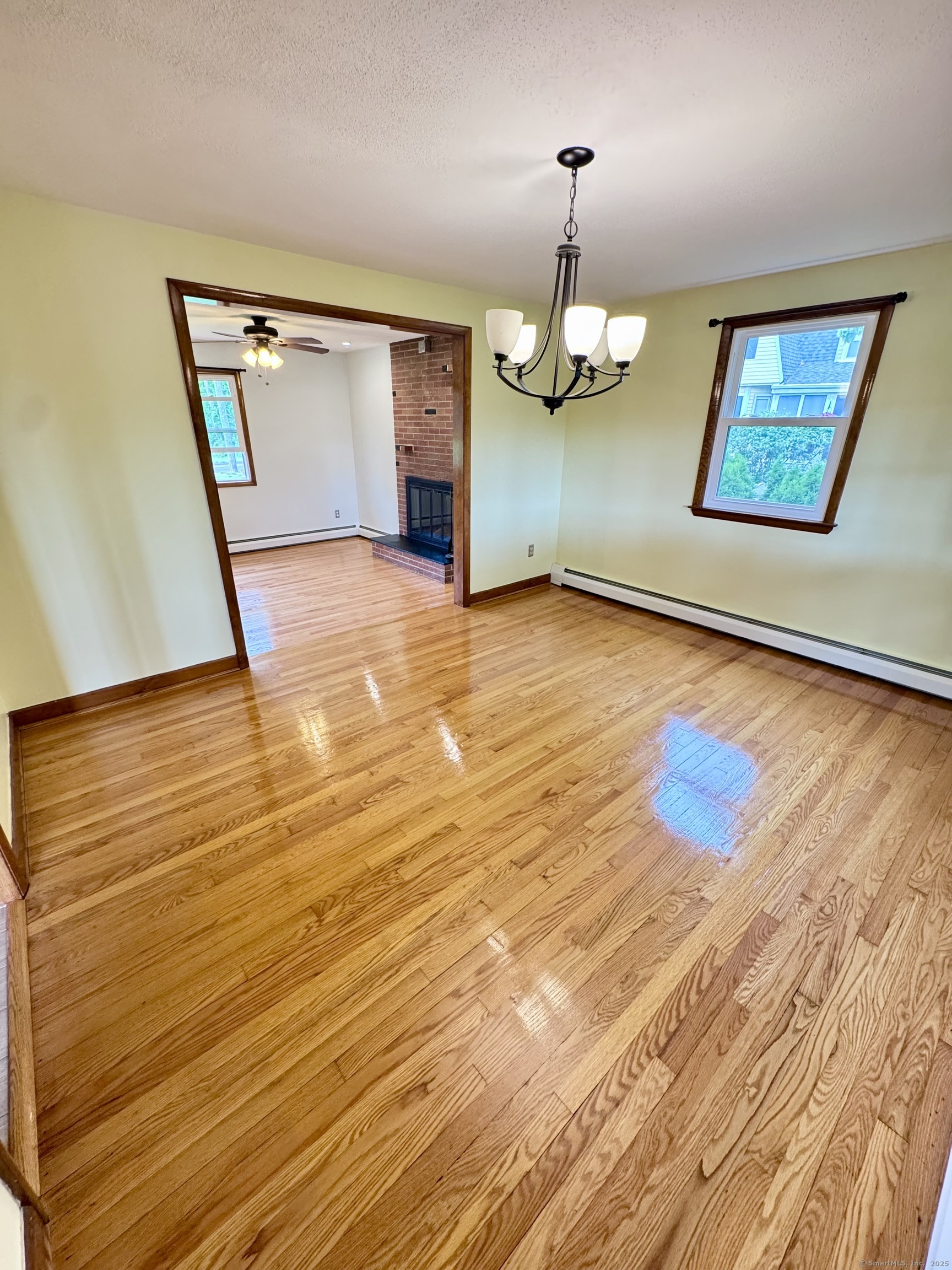 588 Poquonock Avenue, Windsor, Connecticut image 17
