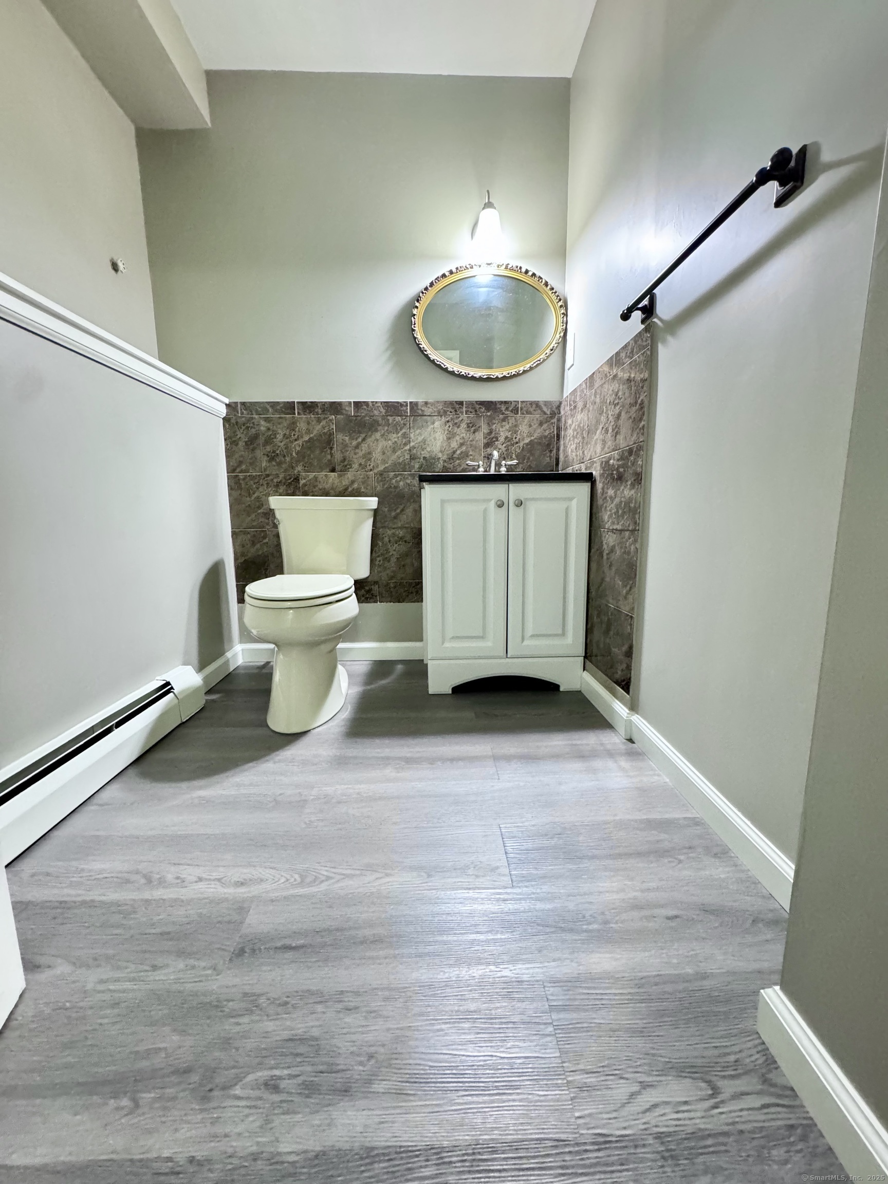 588 Poquonock Avenue, Windsor, Connecticut image 34