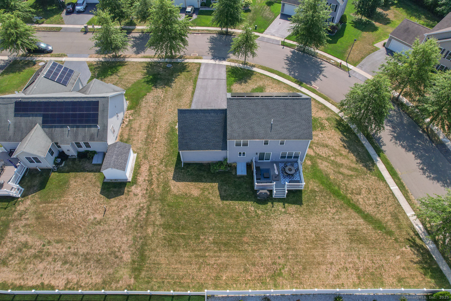 Meriden, Connecticut 06450, United States, 4 Bedrooms Bedrooms, ,3 BathroomsBathrooms,Residential,Pending,191856