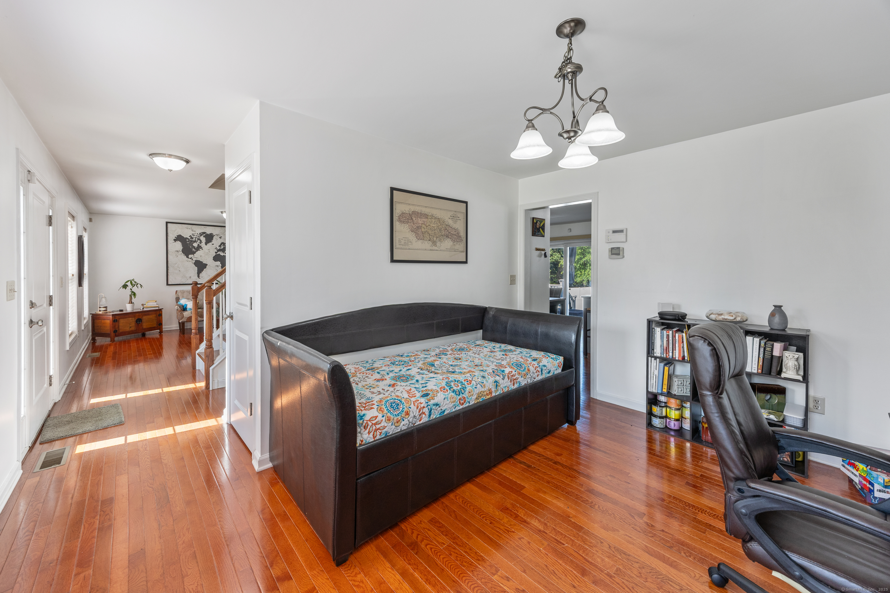 Meriden, Connecticut 06450, United States, 4 Bedrooms Bedrooms, ,3 BathroomsBathrooms,Residential,Pending,191856