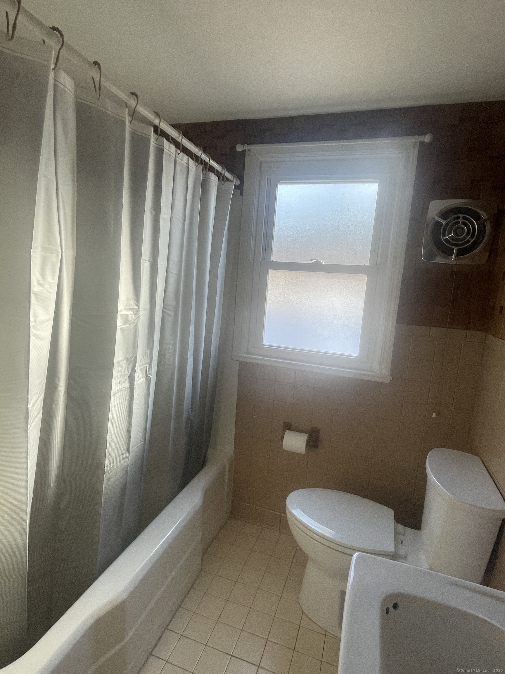 64 Damson Lane, Naugatuck, Connecticut image 11