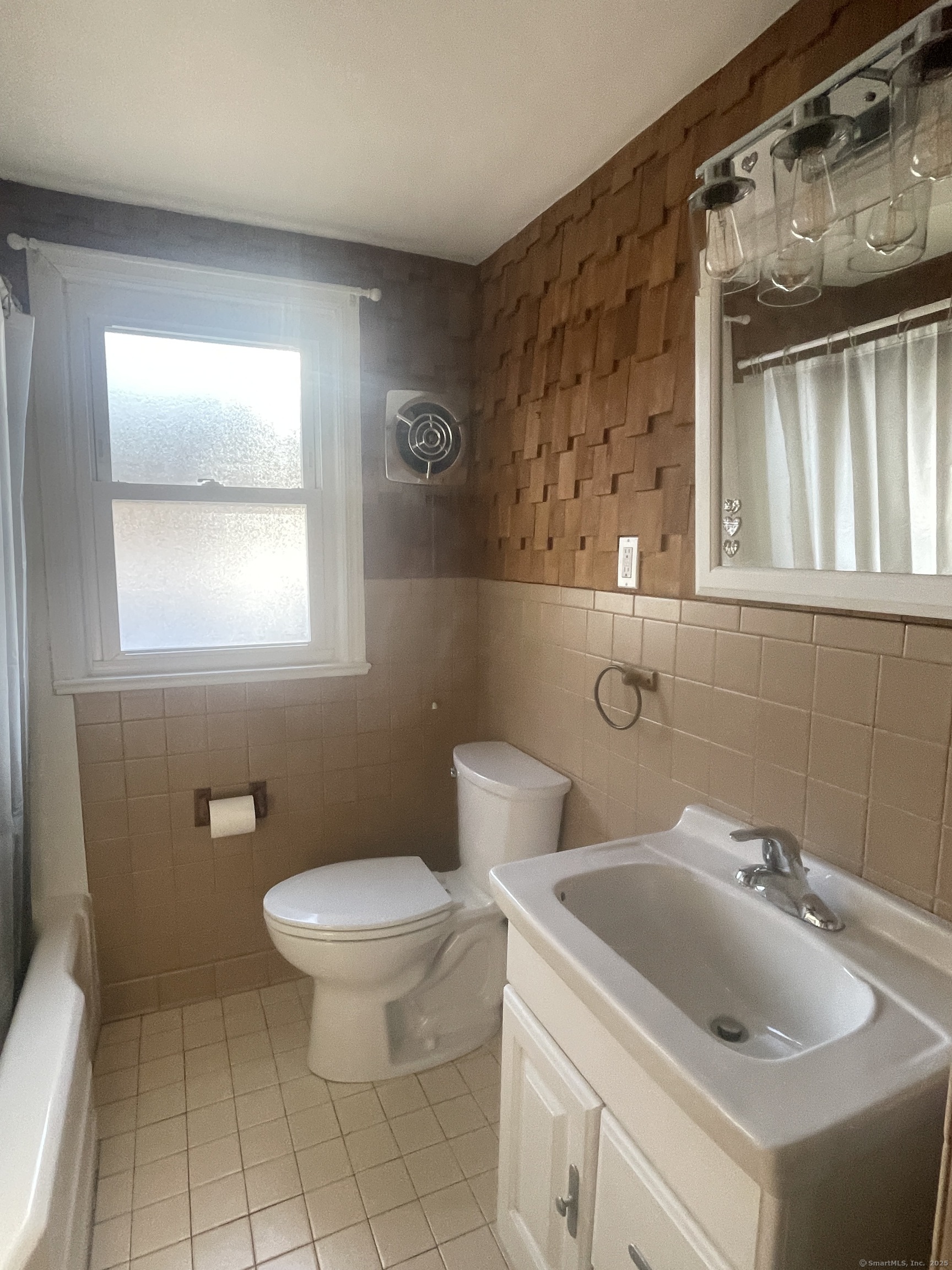 64 Damson Lane, Naugatuck, Connecticut image 10