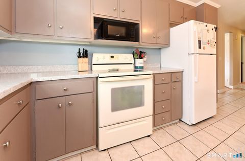 Tiny photo for 5 Buttonhook Drive, Portland, CT 06480 (MLS # 24145715)