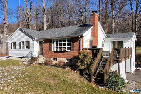 Photo of 5 Buttonhook Drive, Portland, CT 06480 (MLS # 24145715)