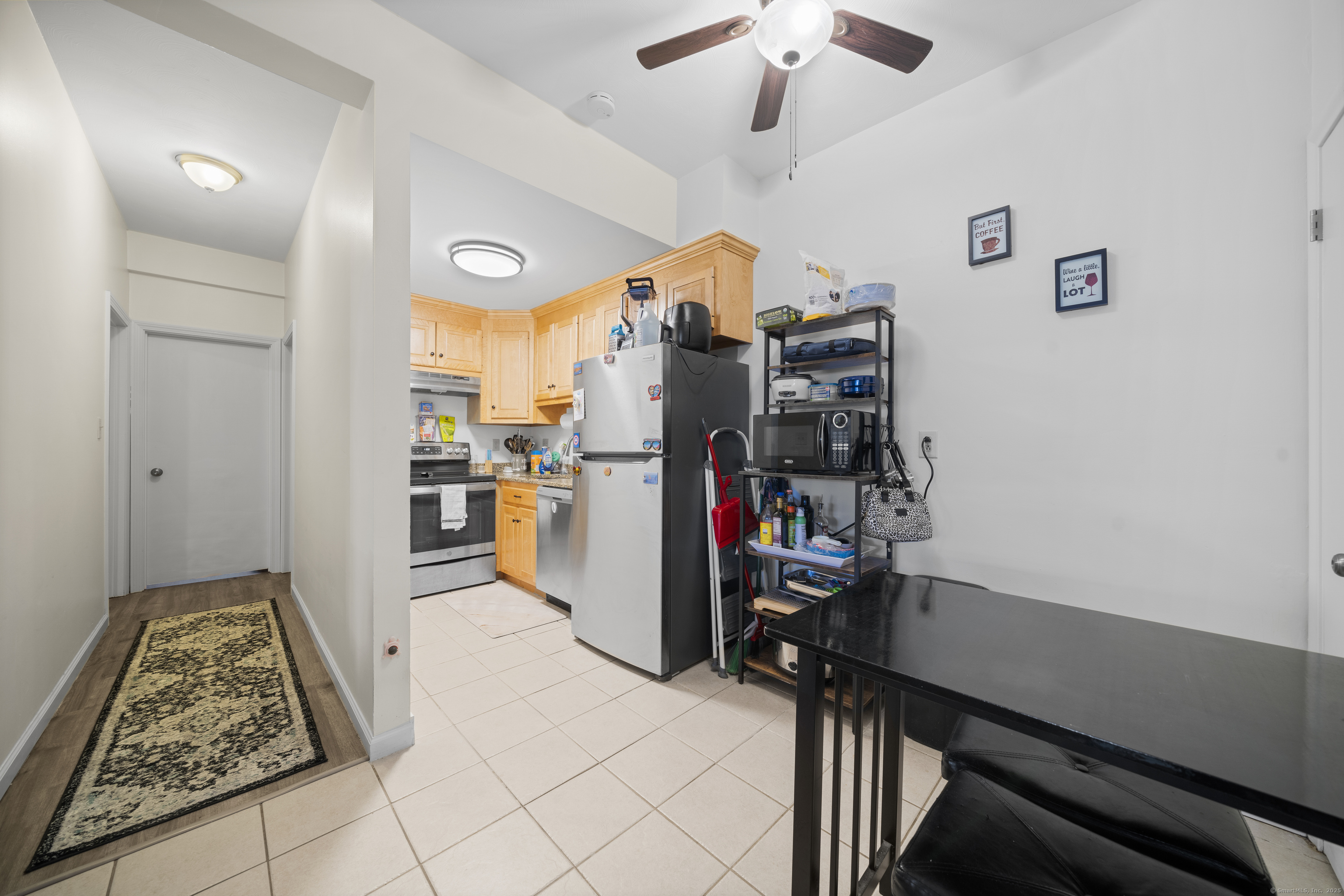 513 Emmett Street #APT B12, Bristol, Connecticut image 7
