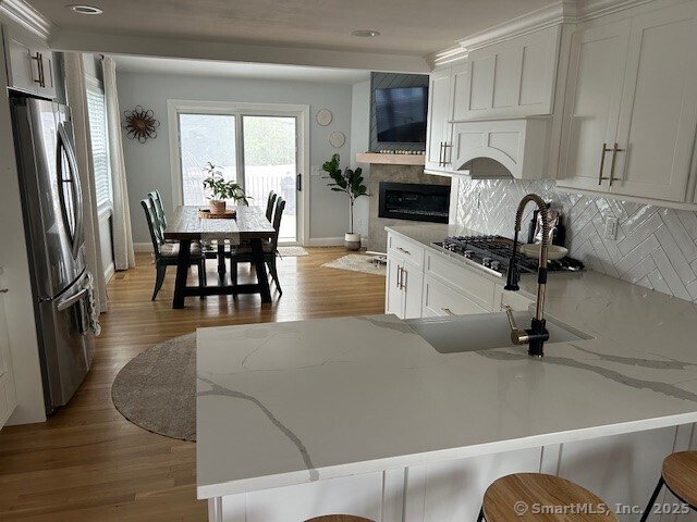 52 Canterbury Lane, Milford, Connecticut image 5