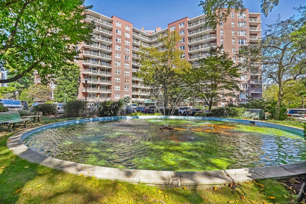 Photo of 91 Strawberry Hill Avenue #APT 432, Stamford, CT 06902 (MLS # 24133124)