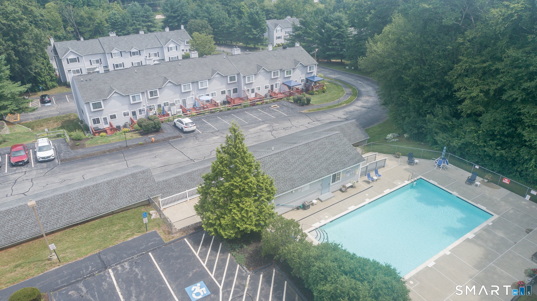 310 Boston Post Road 124