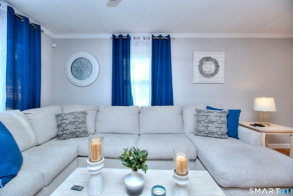 Photo of 425 McKinley Avenue, Stratford, CT 06615 (MLS # 24150245)