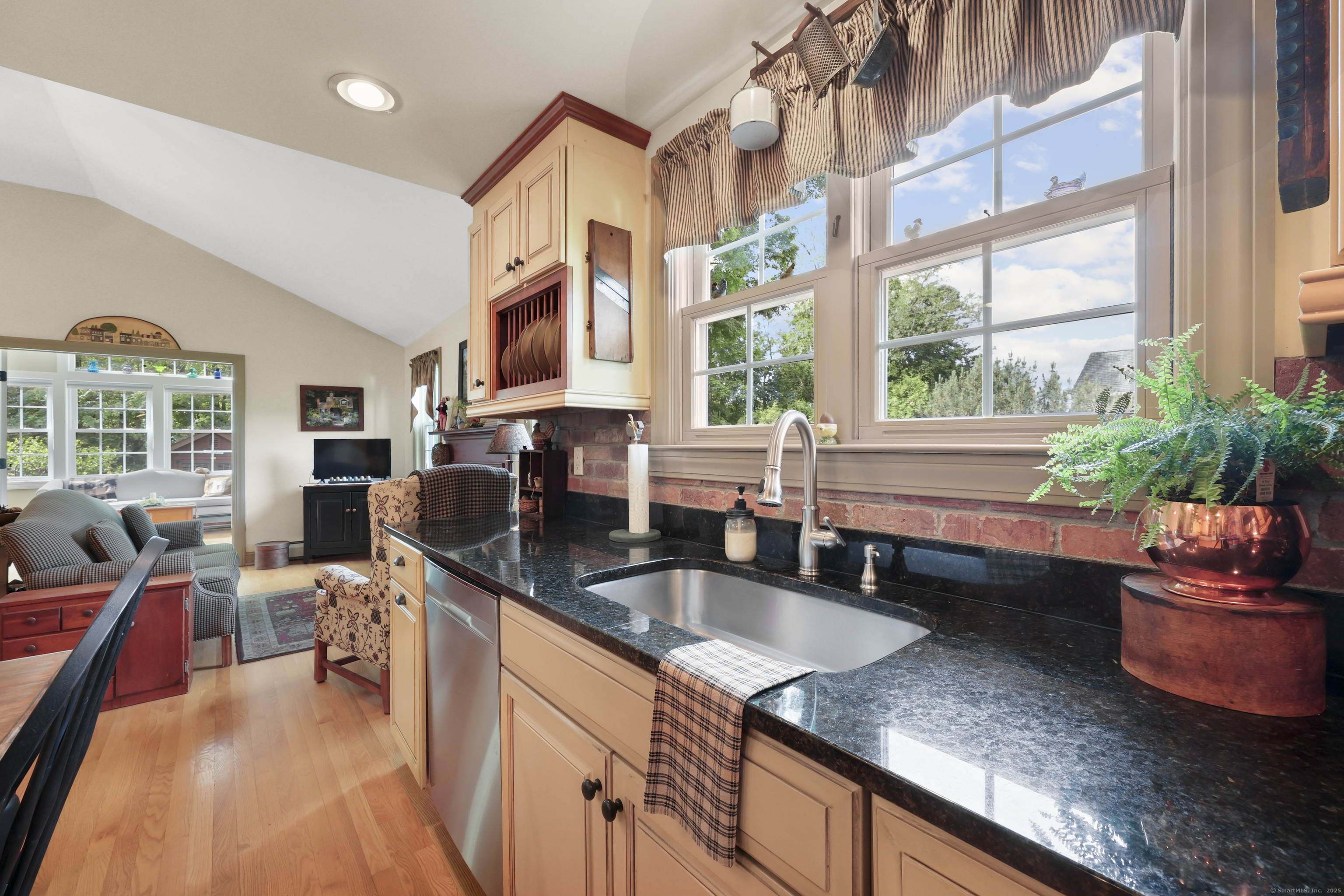 50 Clinton Street, Glastonbury, Connecticut image 13