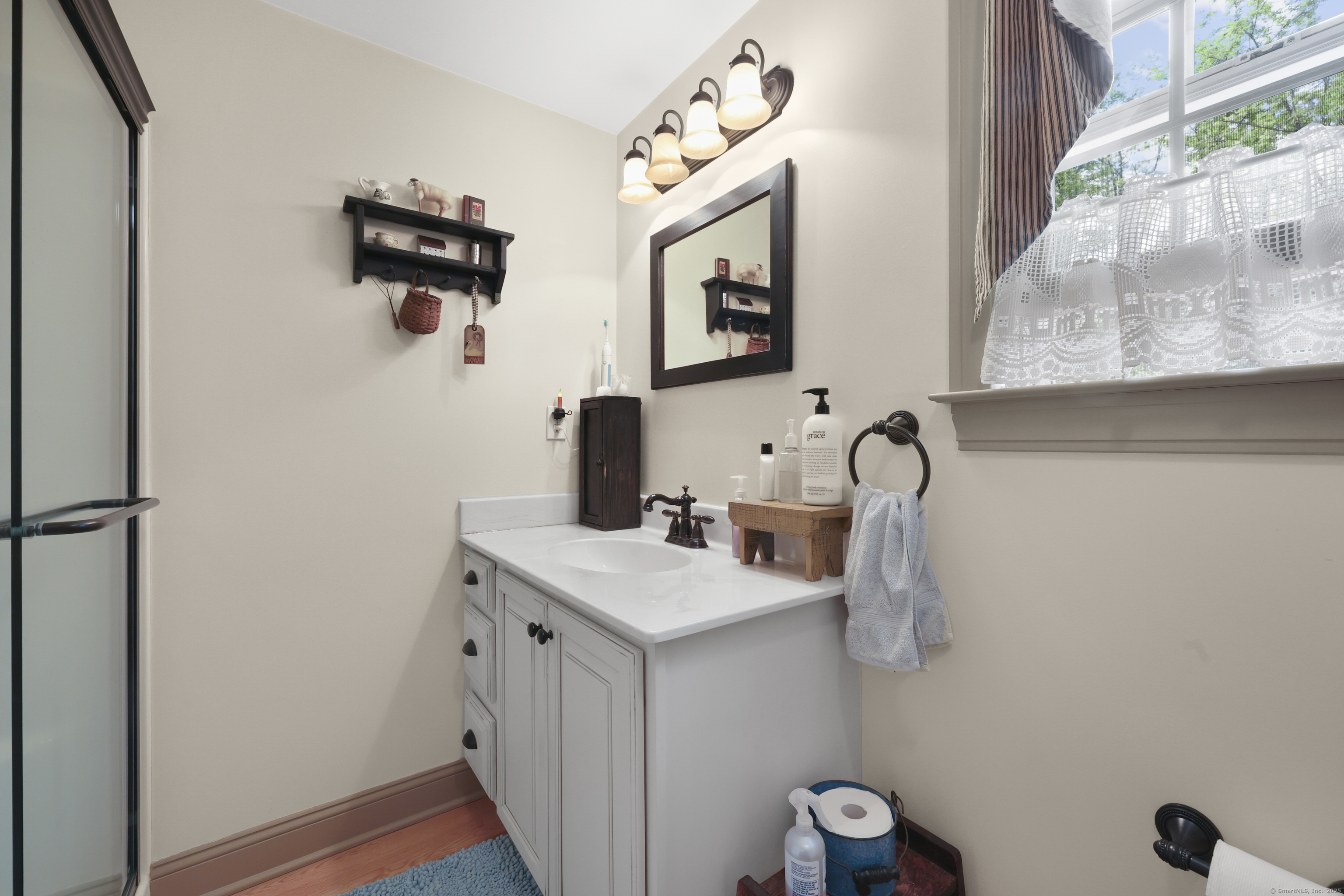 50 Clinton Street, Glastonbury, Connecticut image 32