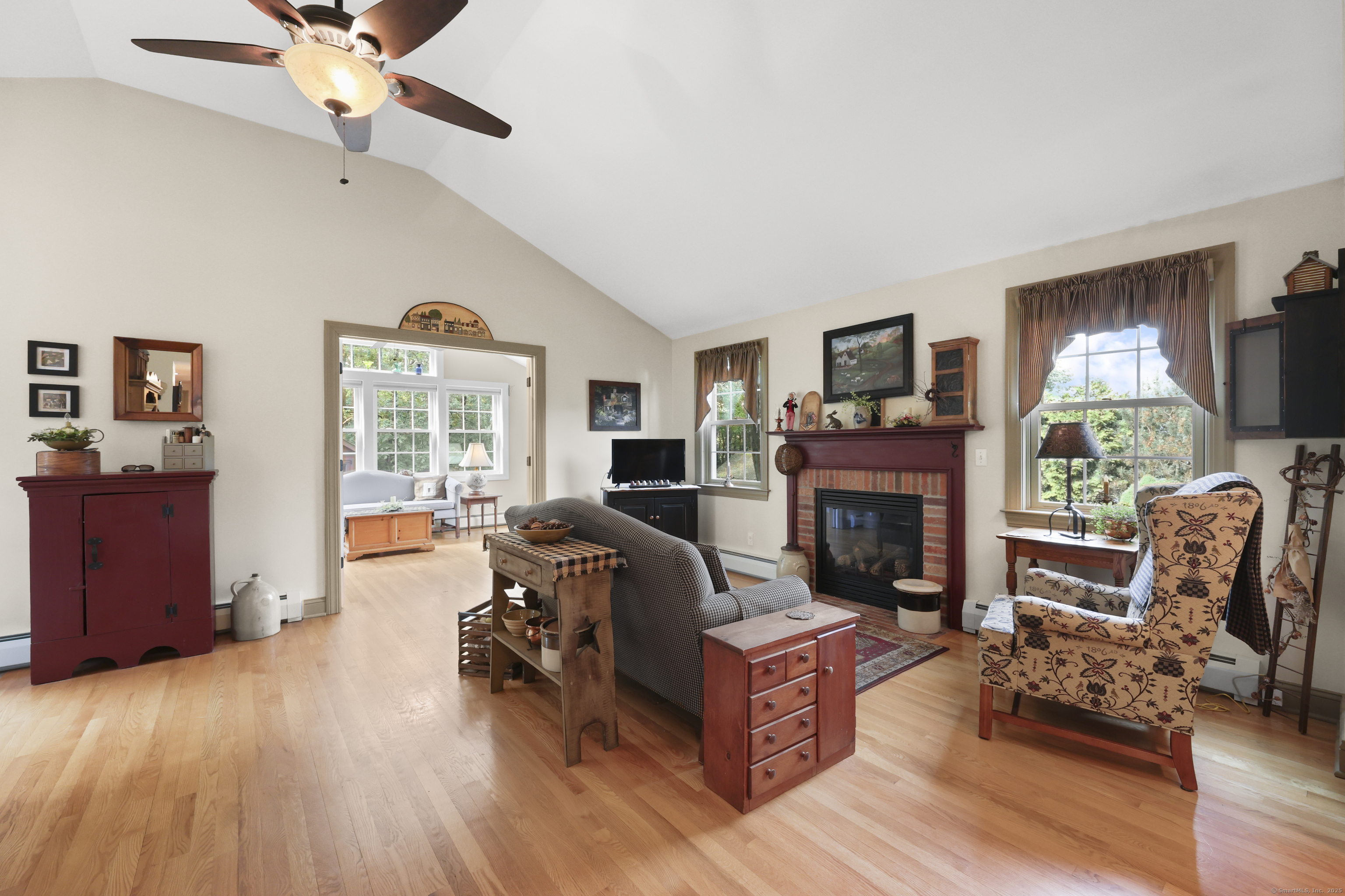 50 Clinton Street, Glastonbury, Connecticut image 19