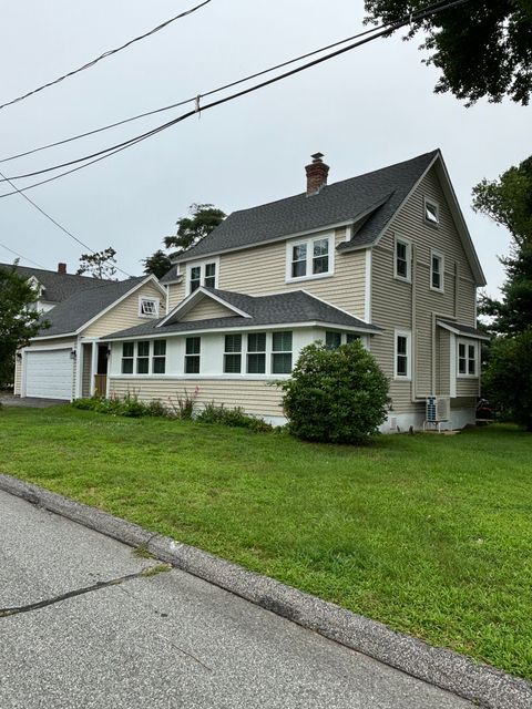 11 Uncas Road East Lyme CT 06357
