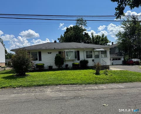 Homes For Sale - 879 Congress Avenue<br/> Waterbury, CT 06708