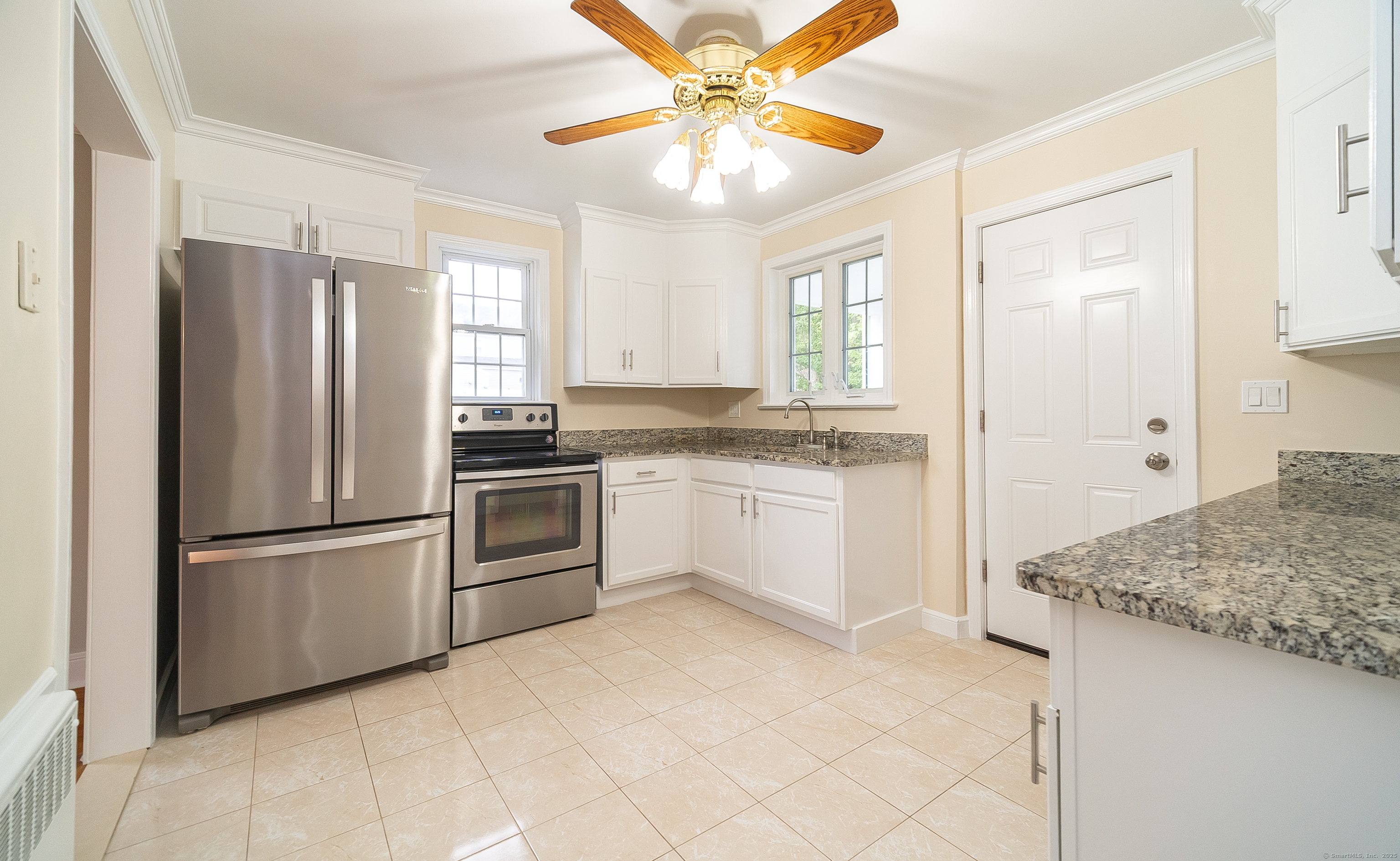 43 Breyer Avenue, Bridgeport, Connecticut image 8