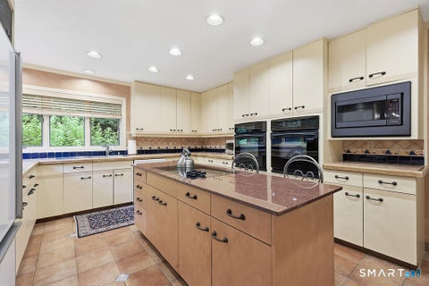 Tiny photo for 38 Cary Lane #38, Bloomfield, CT 06002 (MLS # 24208460)