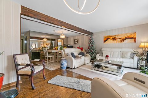 6 Lakeview Drive 6 Southington CT 06489