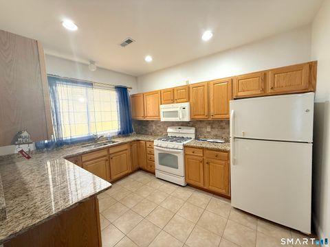 Tiny photo for 174 Wallens Street #APT B6, Winchester, CT 06098 (MLS # 24144757)