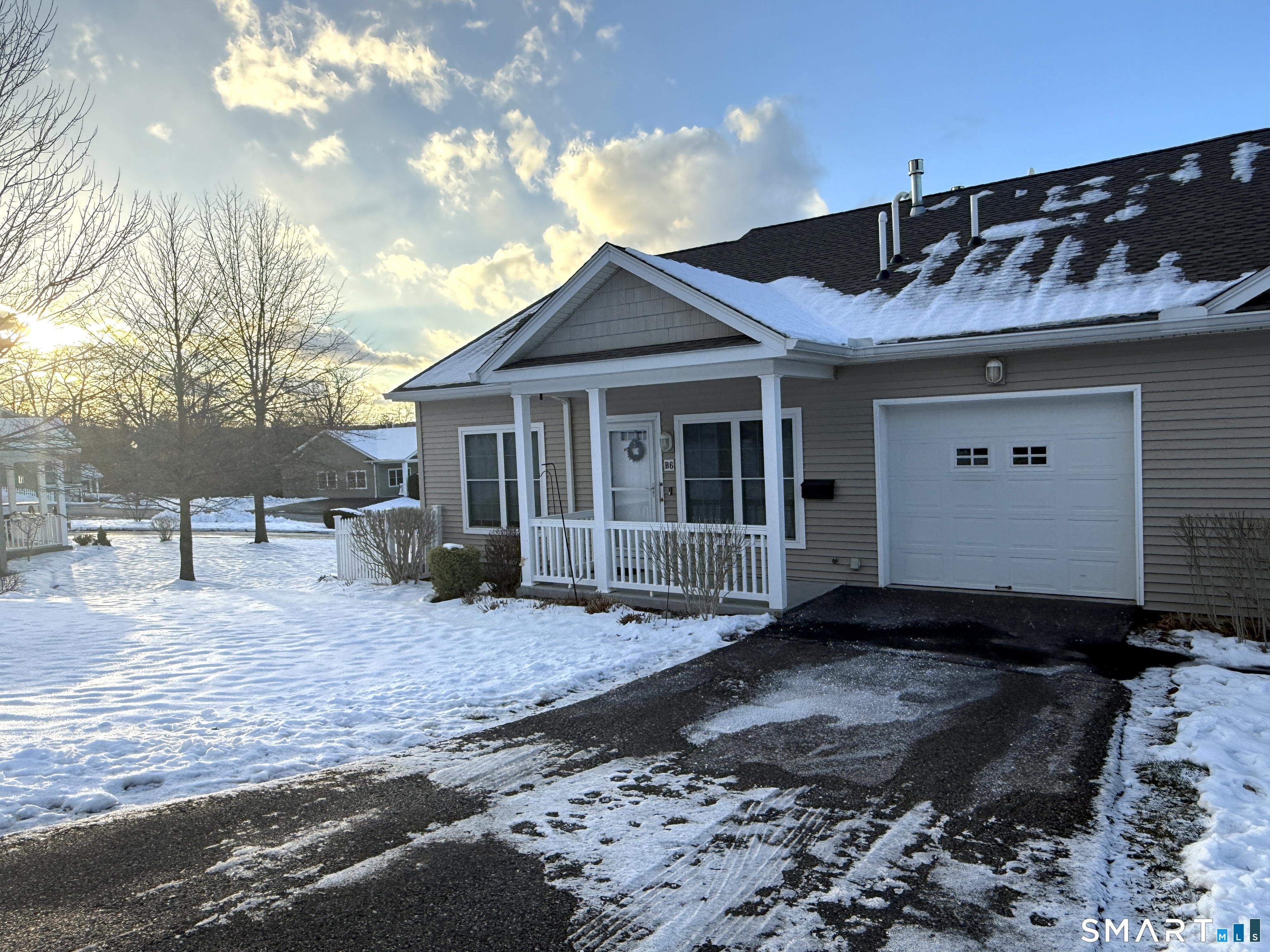 174 Wallens Street APT B6