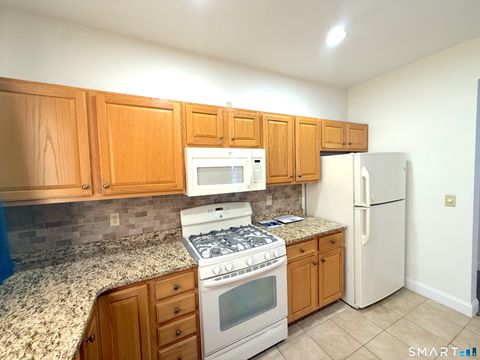Tiny photo for 174 Wallens Street #APT B6, Winchester, CT 06098 (MLS # 24144757)