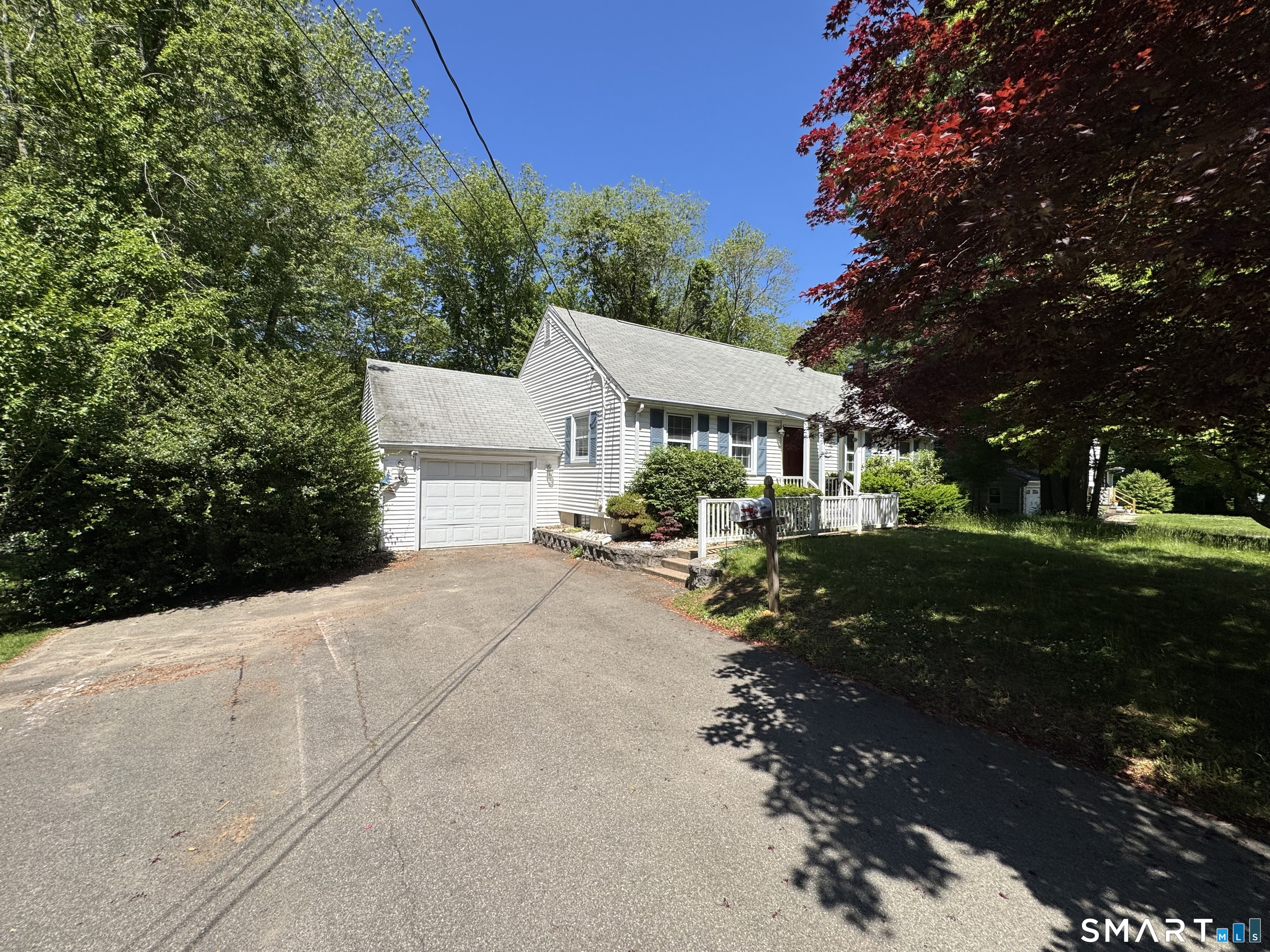 513 Essex Road