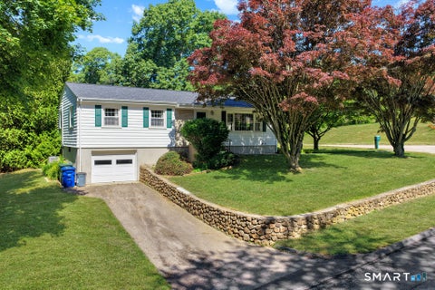 Photo of 51 Lathrop Avenue, Stonington, CT 06379 (MLS # 24185408)