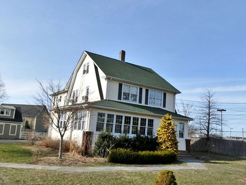 Photo of 724 Middletown Avenue #1-Back, New Haven, CT 06513 (MLS # 24134453)