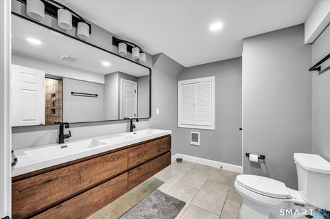 Tiny photo for 2 Tavistock #2, Cromwell, CT 06416 (MLS # 24153456)