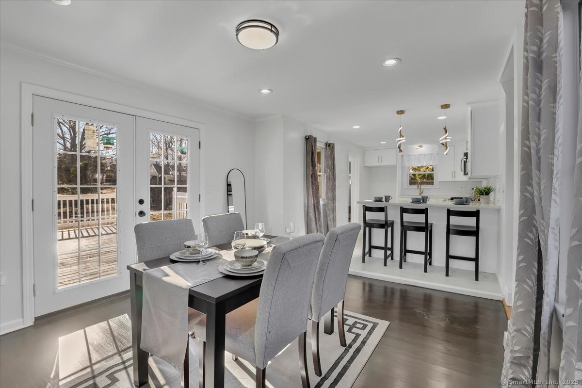 595 Park Road, West Hartford, Connecticut image 4