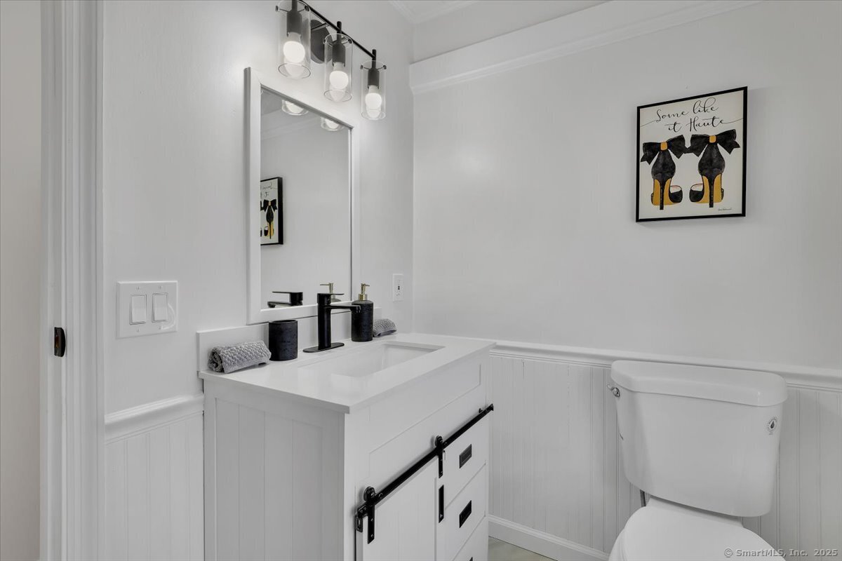 595 Park Road, West Hartford, Connecticut image 14