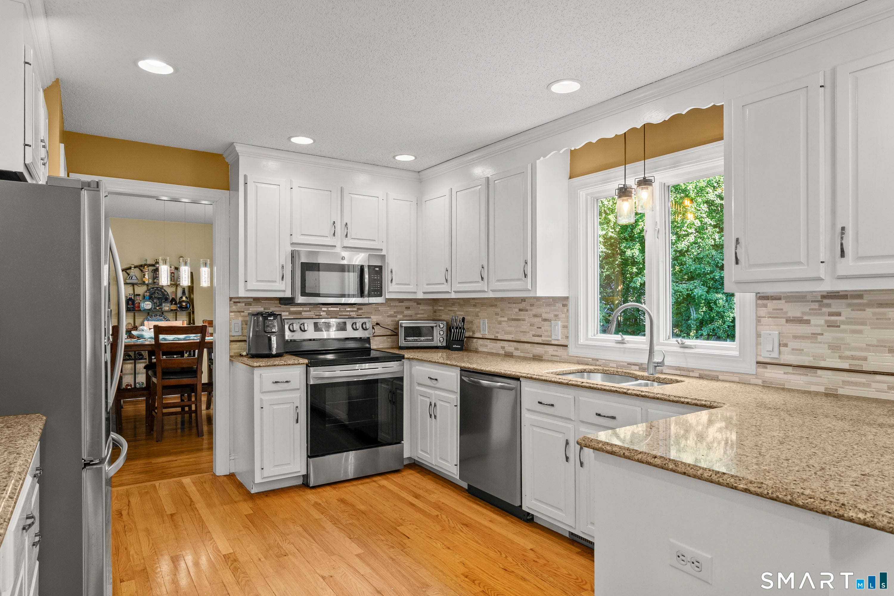 87 Avebury Lane