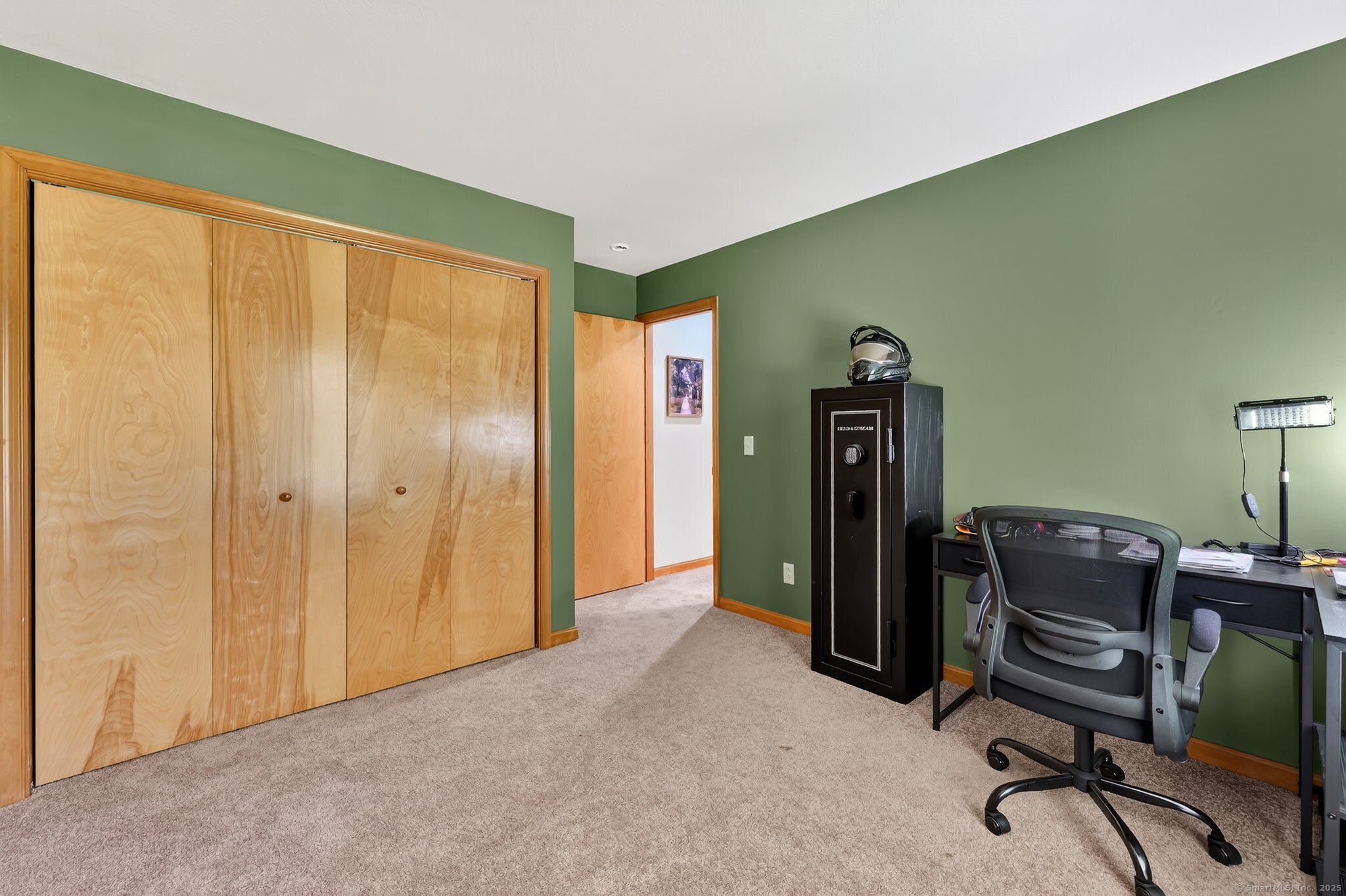 East Windsor, Connecticut 06016, United States, 3 Bedrooms Bedrooms, ,2 BathroomsBathrooms,Residential,Pending,159809