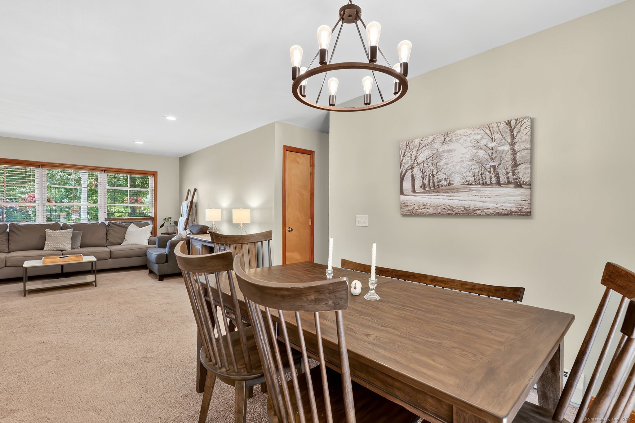 East Windsor, Connecticut 06016, United States, 3 Bedrooms Bedrooms, ,2 BathroomsBathrooms,Residential,Pending,159809