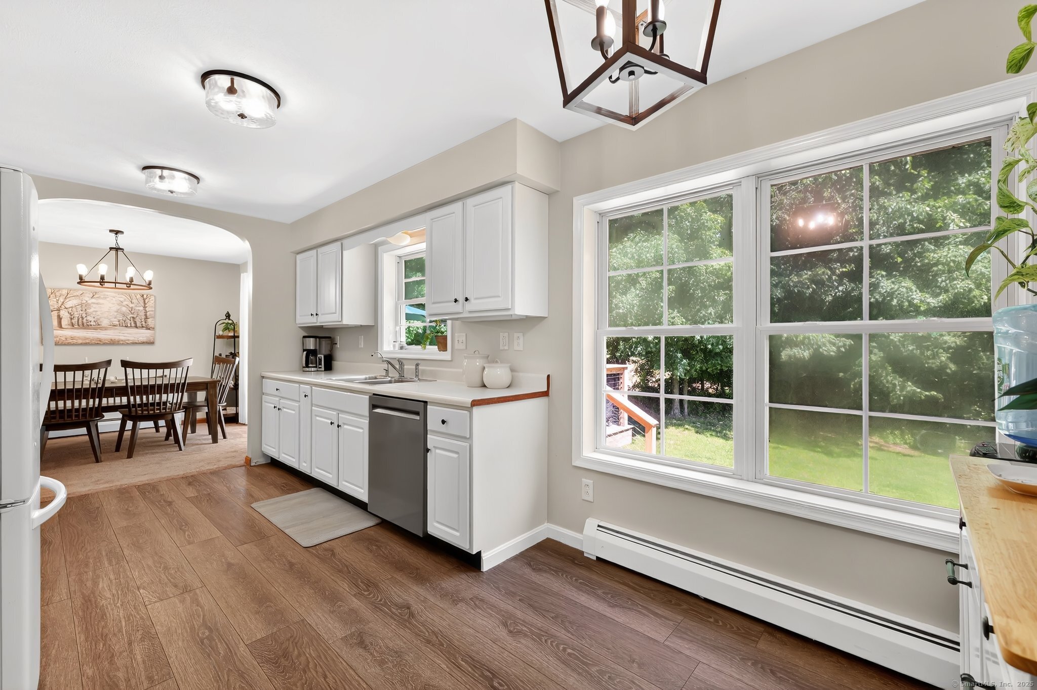 East Windsor, Connecticut 06016, United States, 3 Bedrooms Bedrooms, ,2 BathroomsBathrooms,Residential,Pending,159809